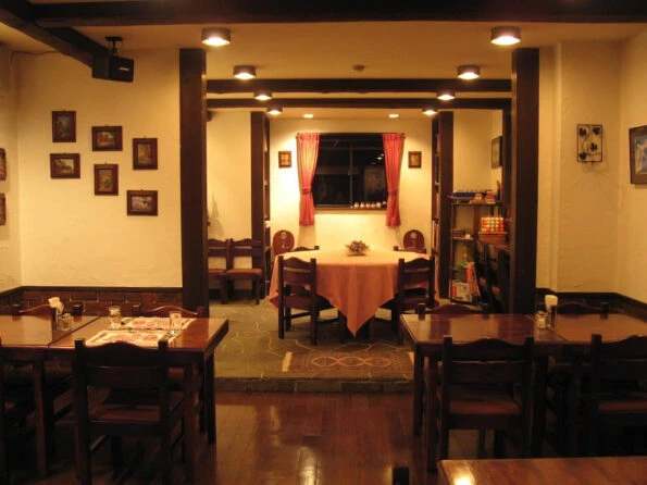 alp bach madarao lodge